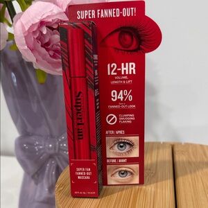 Smashbox Super Fan Mascara in Black